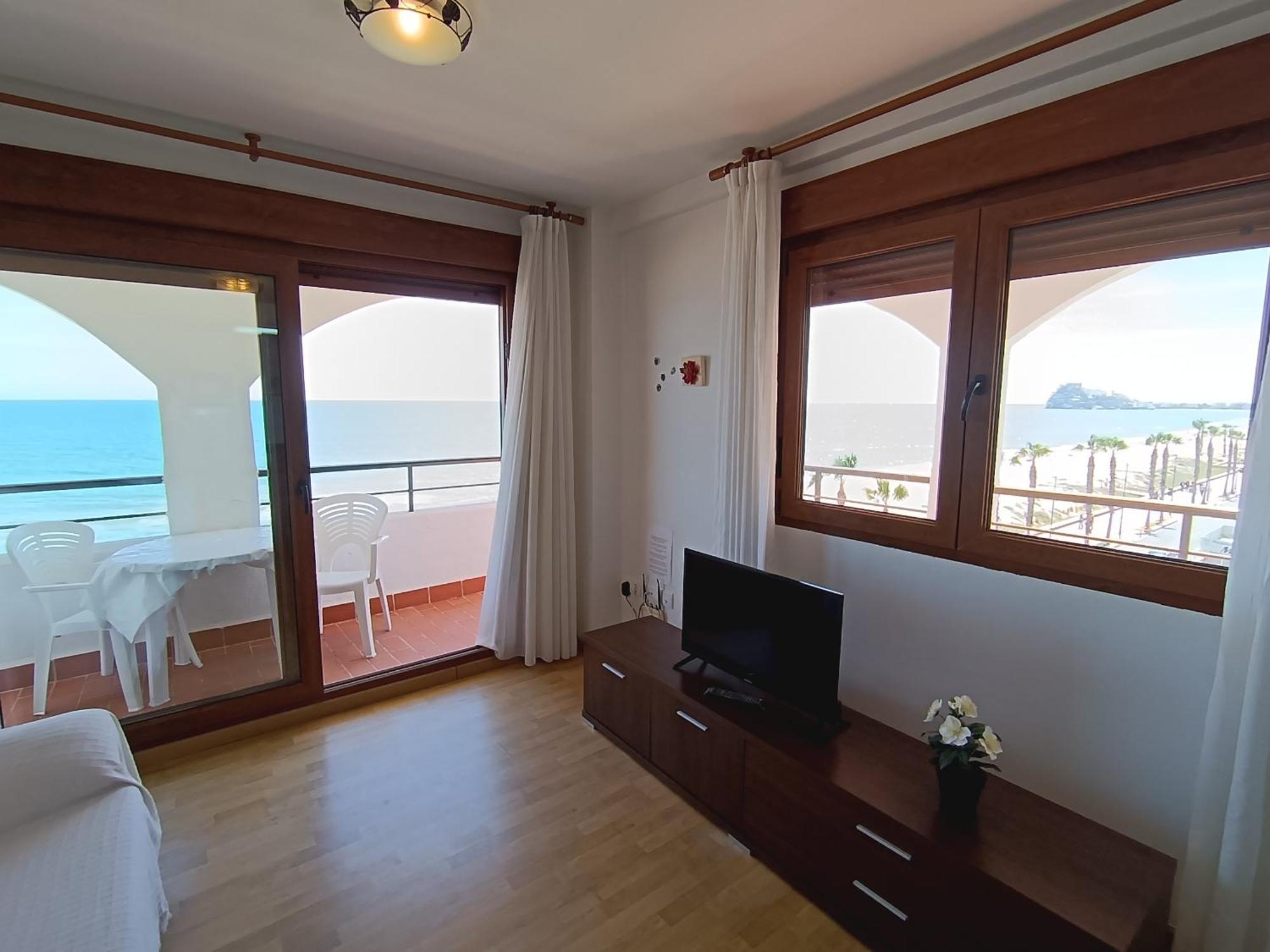 Apartament Primera Linea De Playa, Ada Benedicto Xiii, Aire Acondicionado, Wifi, Parking Peñiscola Zewnętrze zdjęcie